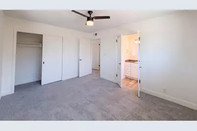 4601 Summit Way, Sacramento, CA 95820 - Photo 4