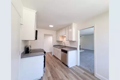 4601 Summit Way, Sacramento, CA 95820 - Photo 6