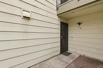 8224 Center Parkway #28, Sacramento, CA 95823 - Photo 4