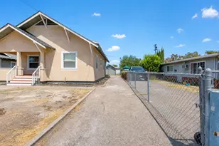 324 Church Ave, Oakdale, CA 95361 - Photo 4