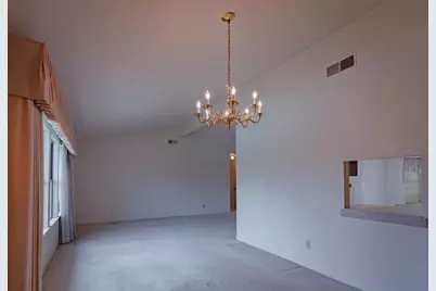 270 Woodside Court, Yuba City, CA 95993 - Photo 6