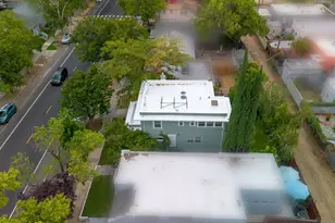 1552 34th St, Sacramento, CA 95816 - Photo 48