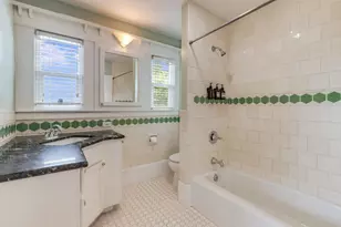1552 34th St, Sacramento, CA 95816 - Photo 28