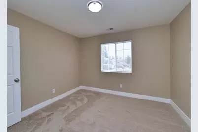 2013 Watercourse Street, Stockton, CA 95206 - Photo 66