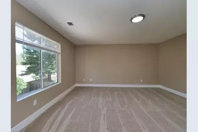 2013 Watercourse Street, Stockton, CA 95206 - Photo 10