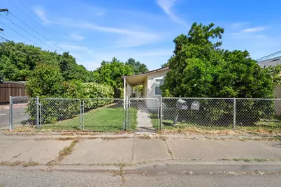 638 Andrew Street, West Sacramento, CA 95605 - Photo 2