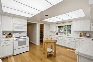 16351 Lake Vera Purdon Rd, Nevada City, CA 95959 - Photo 14