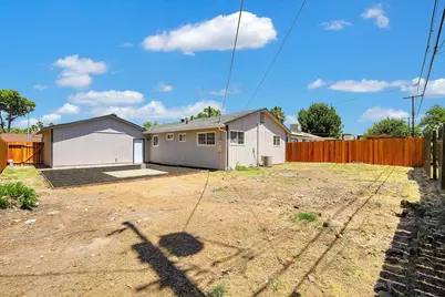 2702 Meadowvale Avenue, Sacramento, CA 95822 - Photo 34