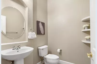 6417 Camellia Point Way, Roseville, CA 95678 - Photo 36
