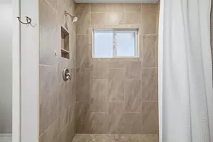 1709 Daphne Ave, Sacramento, CA 95864 - Photo 24