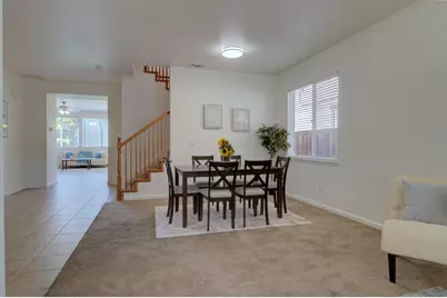 660 Bramblewood Avenue, Lathrop, CA 95330 - Photo 16