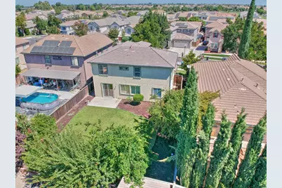 660 Bramblewood Avenue, Lathrop, CA 95330 - Photo 6