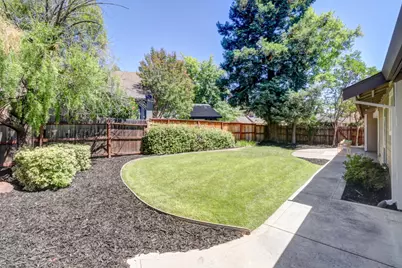9319 Whittemore Drive, Elk Grove, CA 95624 - Photo 40