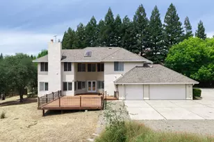 1361 Oak Creek Ct, El Dorado Hills, CA 95762 - Photo 32