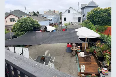 3227 Chestnut Street, Oakland, CA 94608 - Photo 16