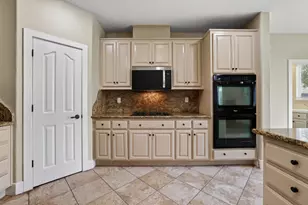 2519 Parkcrest Way, Roseville, CA 95747 - Photo 24