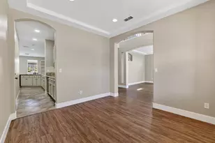 2519 Parkcrest Way, Roseville, CA 95747 - Photo 10