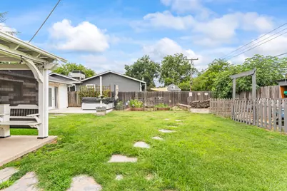 8017 Glen Park Avenue, Citrus Heights, CA 95610 - Photo 58