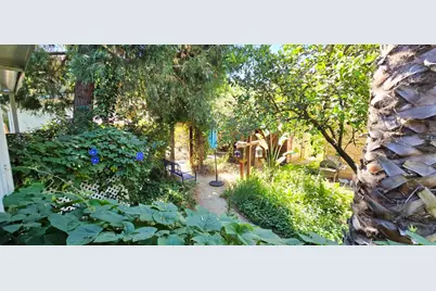 Full Circle, Davis, CA 95618 - Photo 36