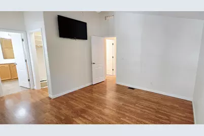 Full Circle, Davis, CA 95618 - Photo 28