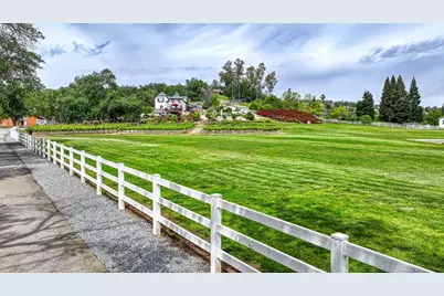 2380 Delmar Avenue, Penryn, CA 95663 - Photo 2