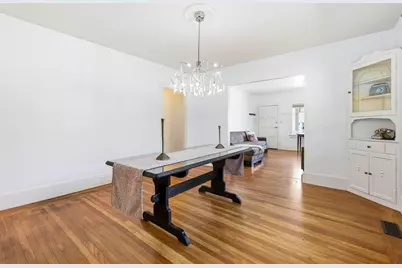3170 Carly Way, Sacramento, CA 95816 - Photo 8