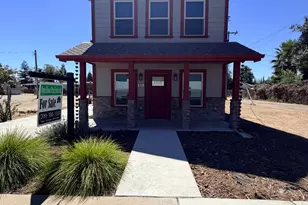 915 E G St, Oakdale, CA 95361 - Photo 1