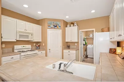 2344 Bay Horse Lane, Sacramento, CA 95835 - Photo 18