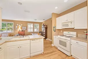 2344 Bay Horse Ln, Sacramento, CA 95835 - Photo 20