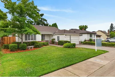 5836 Raymond Way, Sacramento, CA 95820 - Photo 8