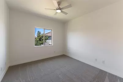 6204 Castro Verde Way, Elk Grove, CA 95757 - Photo 34
