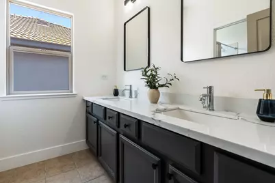 6204 Castro Verde Way, Elk Grove, CA 95757 - Photo 32
