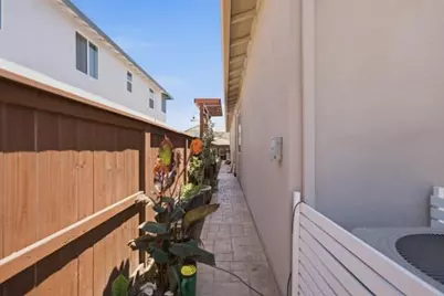 2013 Santos Street, Woodland, CA 95776 - Photo 22