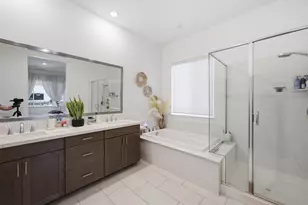 2013 Santos St, Woodland, CA 95776 - Photo 18