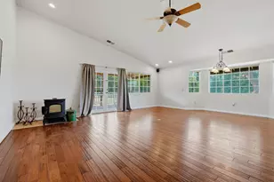 33485 Globe Dr, Springville, CA 93265 - Photo 16