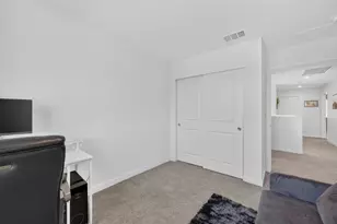 2193 Shady Tree Cir, Roseville, CA 95747 - Photo 20