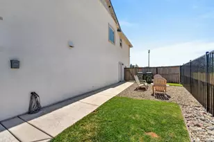 2193 Shady Tree Cir, Roseville, CA 95747 - Photo 44