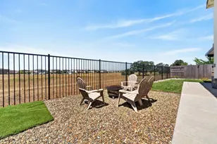 2193 Shady Tree Cir, Roseville, CA 95747 - Photo 2