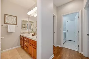 2021 Horseshoe Glen Cir, Folsom, CA 95630 - Photo 28