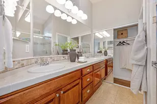 2021 Horseshoe Glen Cir, Folsom, CA 95630 - Photo 24