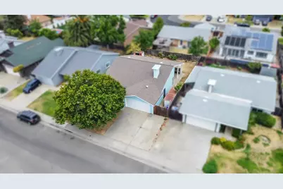 8617 Tiogawoods Drive, Sacramento, CA 95828 - Photo 4