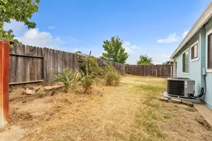 8617 Tiogawoods Dr, Sacramento, CA 95828 - Photo 26