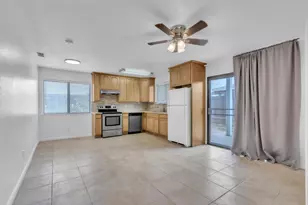 8617 Tiogawoods Dr, Sacramento, CA 95828 - Photo 8