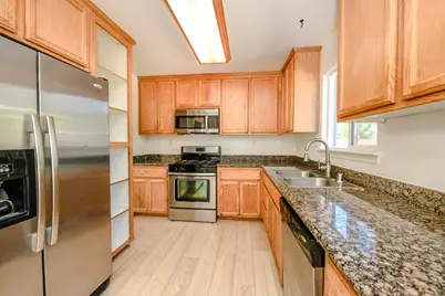 828 Jackson Street, Winters, CA 95694 - Photo 6