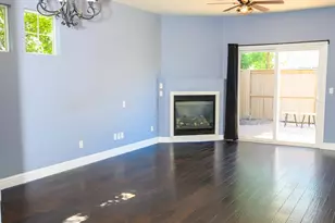 244 Caples Dr, Folsom, CA 95630 - Photo 4