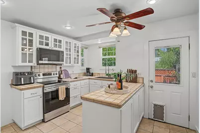 4121 53rd Street, Sacramento, CA 95820 - Photo 14