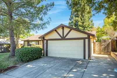 4765 Papaya Drive, Fair Oaks, CA 95628 - Photo 2