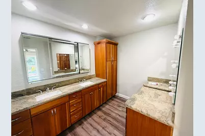 7401 Hollyhock Court, Citrus Heights, CA 95621 - Photo 8