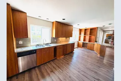 7401 Hollyhock Court, Citrus Heights, CA 95621 - Photo 6