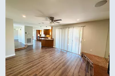7401 Hollyhock Court, Citrus Heights, CA 95621 - Photo 4